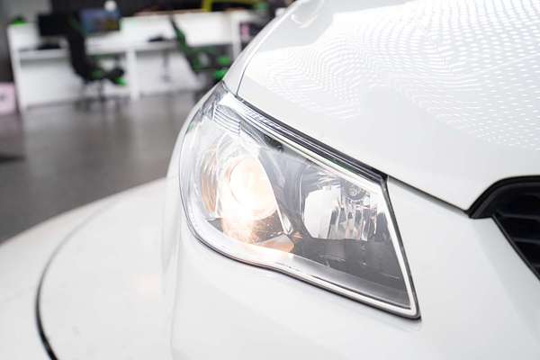 2014 Holden Special Vehicles Maloo R8 GEN-F Rear Wheel Drive