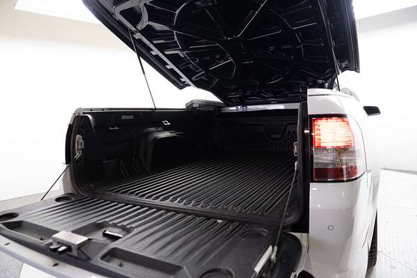 2014 Holden Special Vehicles Maloo R8 GEN-F Rear Wheel Drive