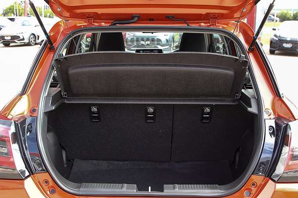 2025 Suzuki Swift Hybrid UZ