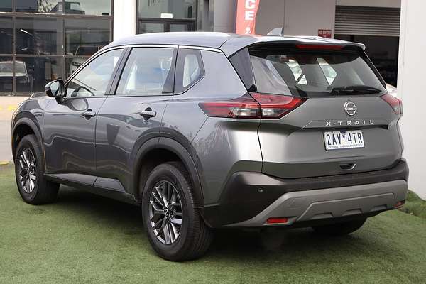 2025 Nissan X-TRAIL ST T33