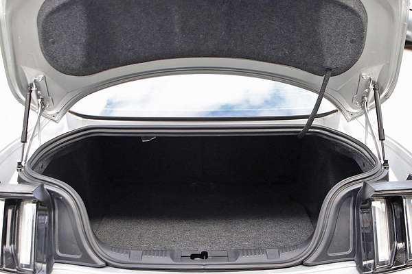 2016 Ford Mustang FM