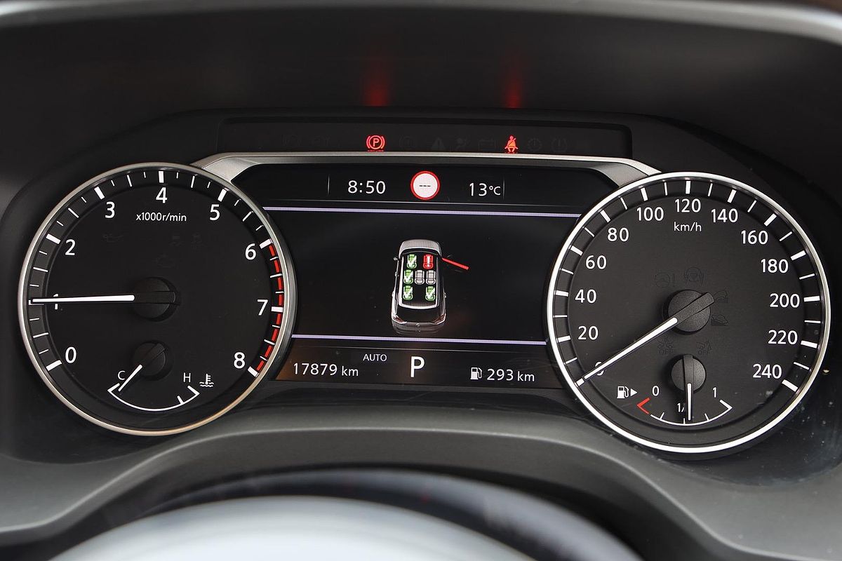 2025 Nissan X-TRAIL ST T33