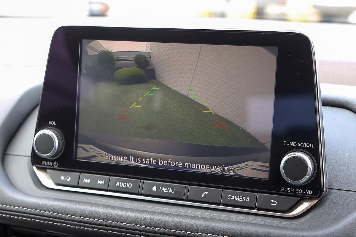 2025 Nissan X-TRAIL ST T33