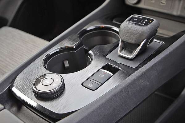 2025 Nissan X-TRAIL ST T33