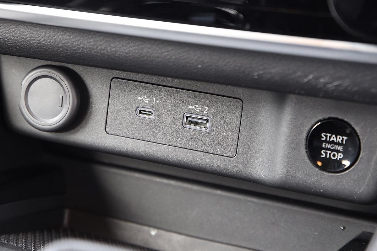 2025 Nissan X-TRAIL ST T33