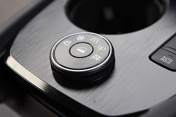 2025 Nissan X-TRAIL ST T33