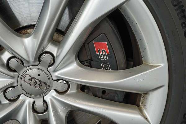 2013 Audi SQ5 TDI 8R