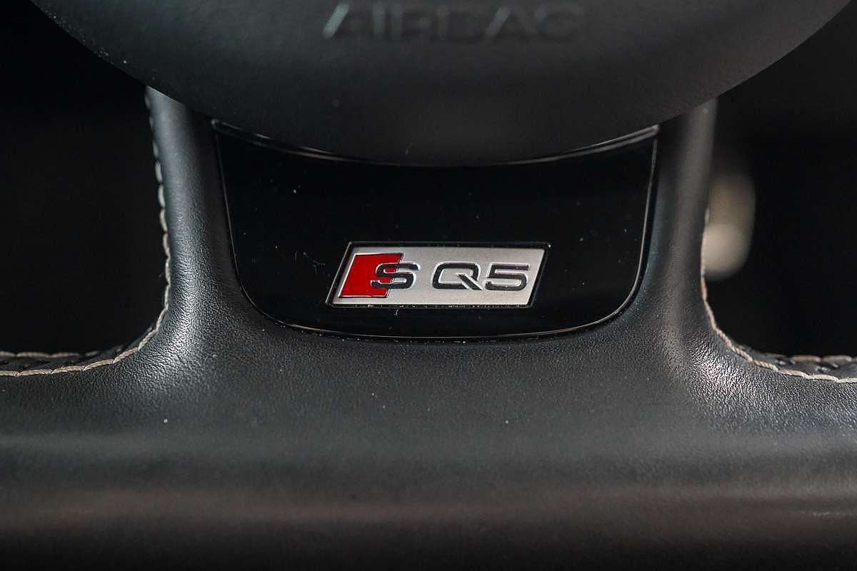 2013 Audi SQ5 TDI 8R