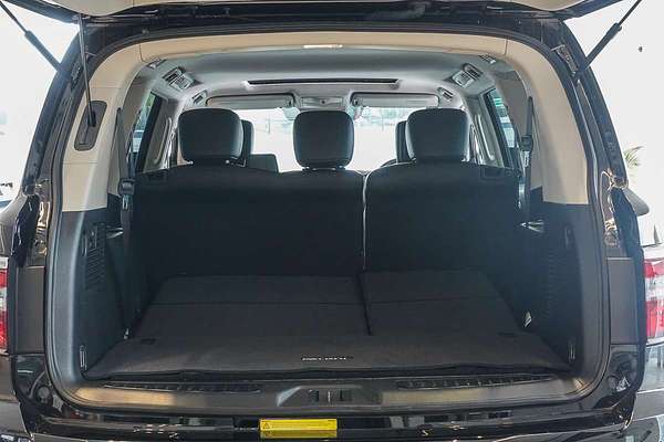 2022 Nissan Patrol Ti-L Y62