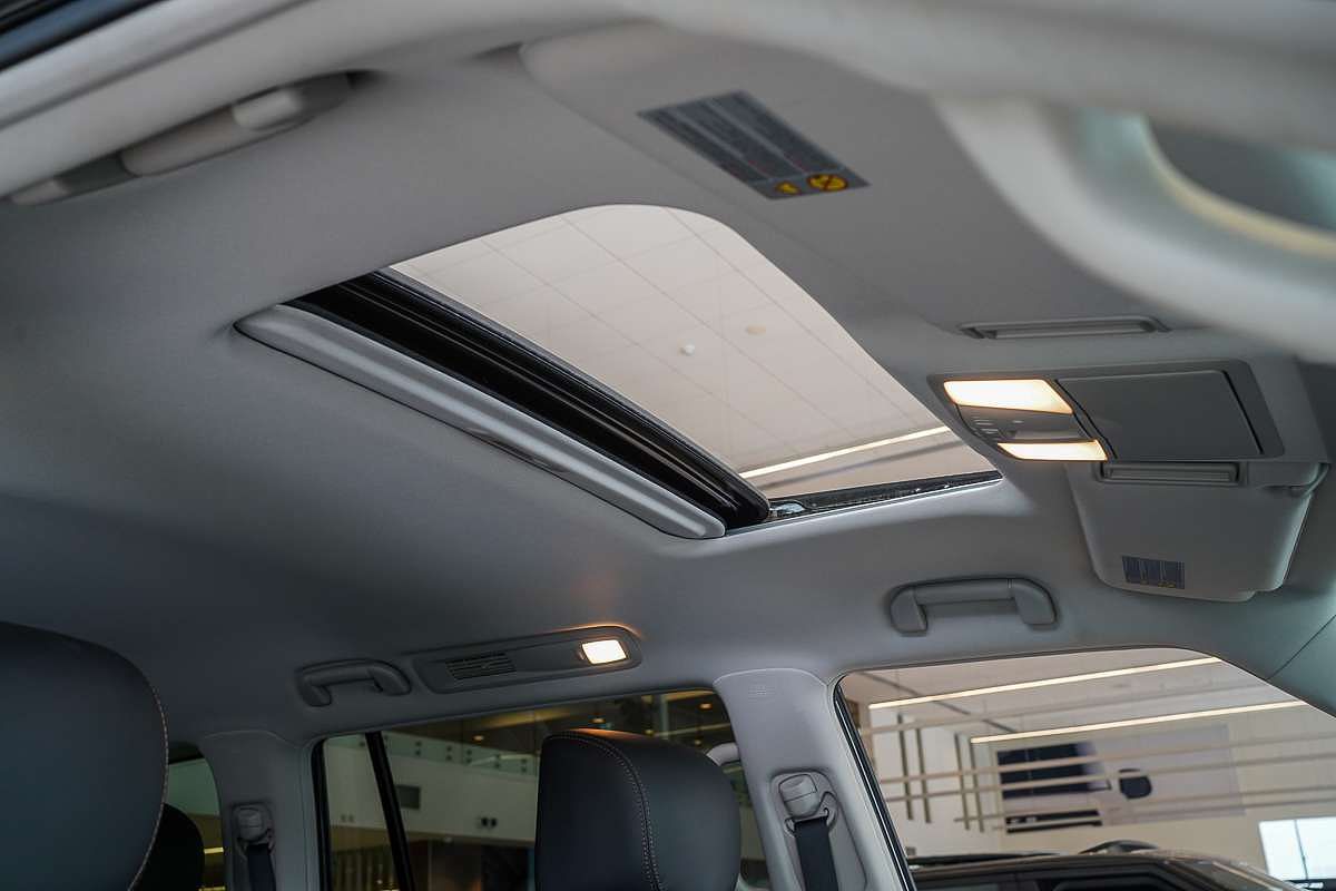 2022 Nissan Patrol Ti-L Y62