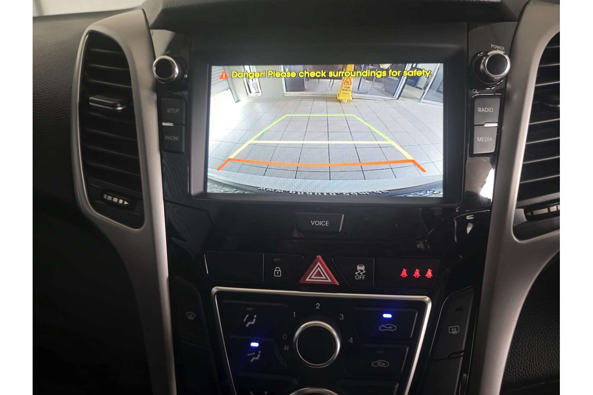 i30 GD TOURER ACTIVE 1.6 CRDi 1.6L DT4 DIESEL TURBO F/INJ 6 SP AUTOMATIC 4D WAGON 