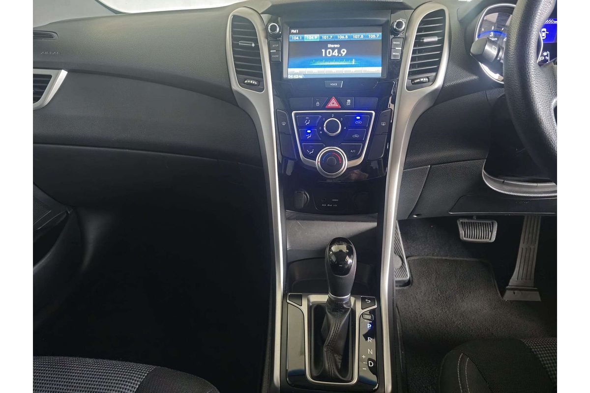 i30 GD TOURER ACTIVE 1.6 CRDi 1.6L DT4 DIESEL TURBO F/INJ 6 SP AUTOMATIC 4D WAGON 