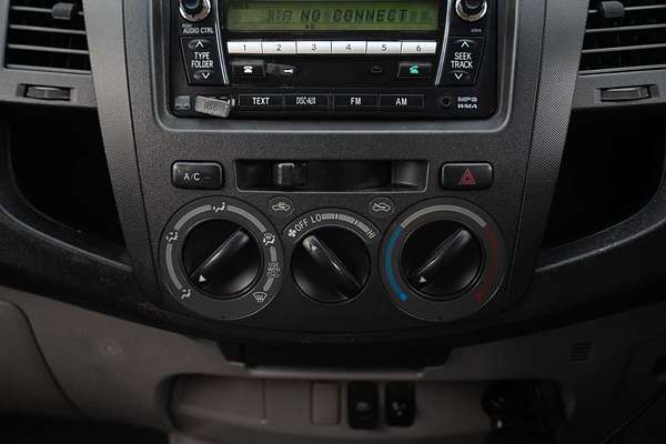 2010 Toyota Hilux SR KUN26R 4X4