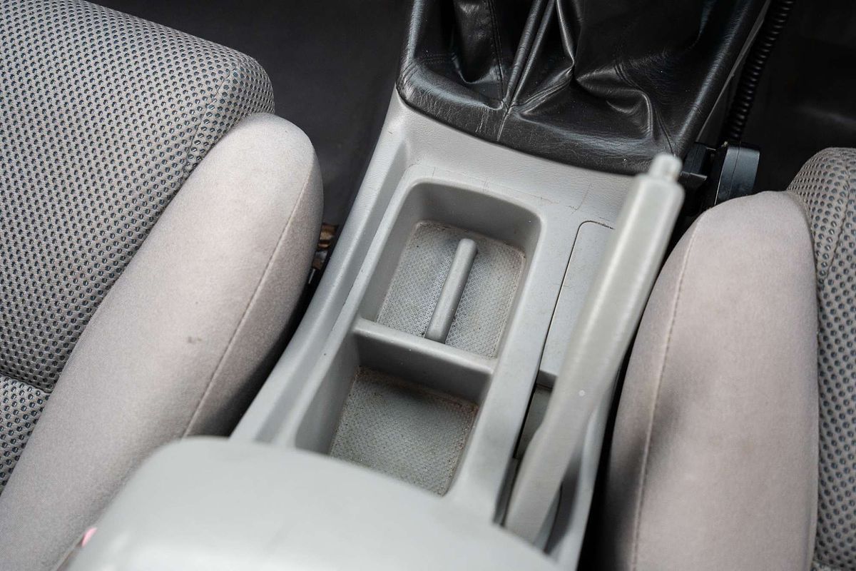 2010 Toyota Hilux SR KUN26R 4X4