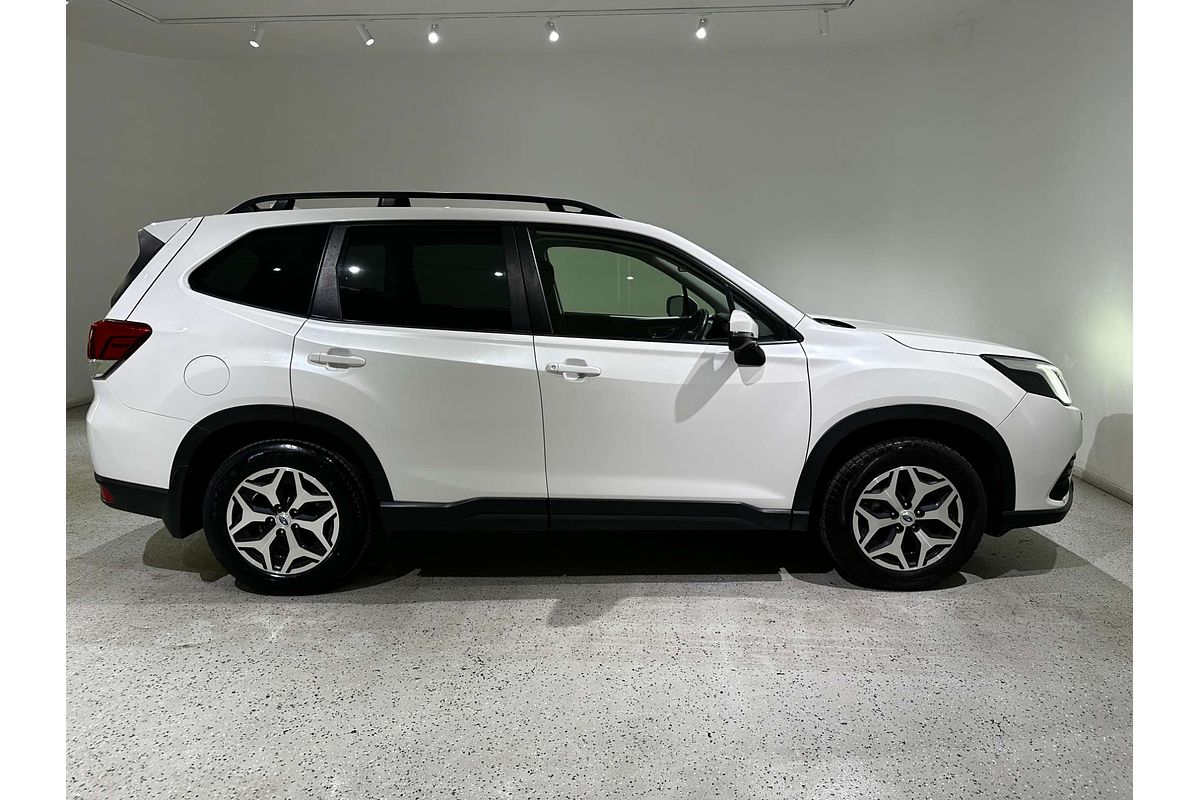 2023 Subaru Forester 2.5i S5