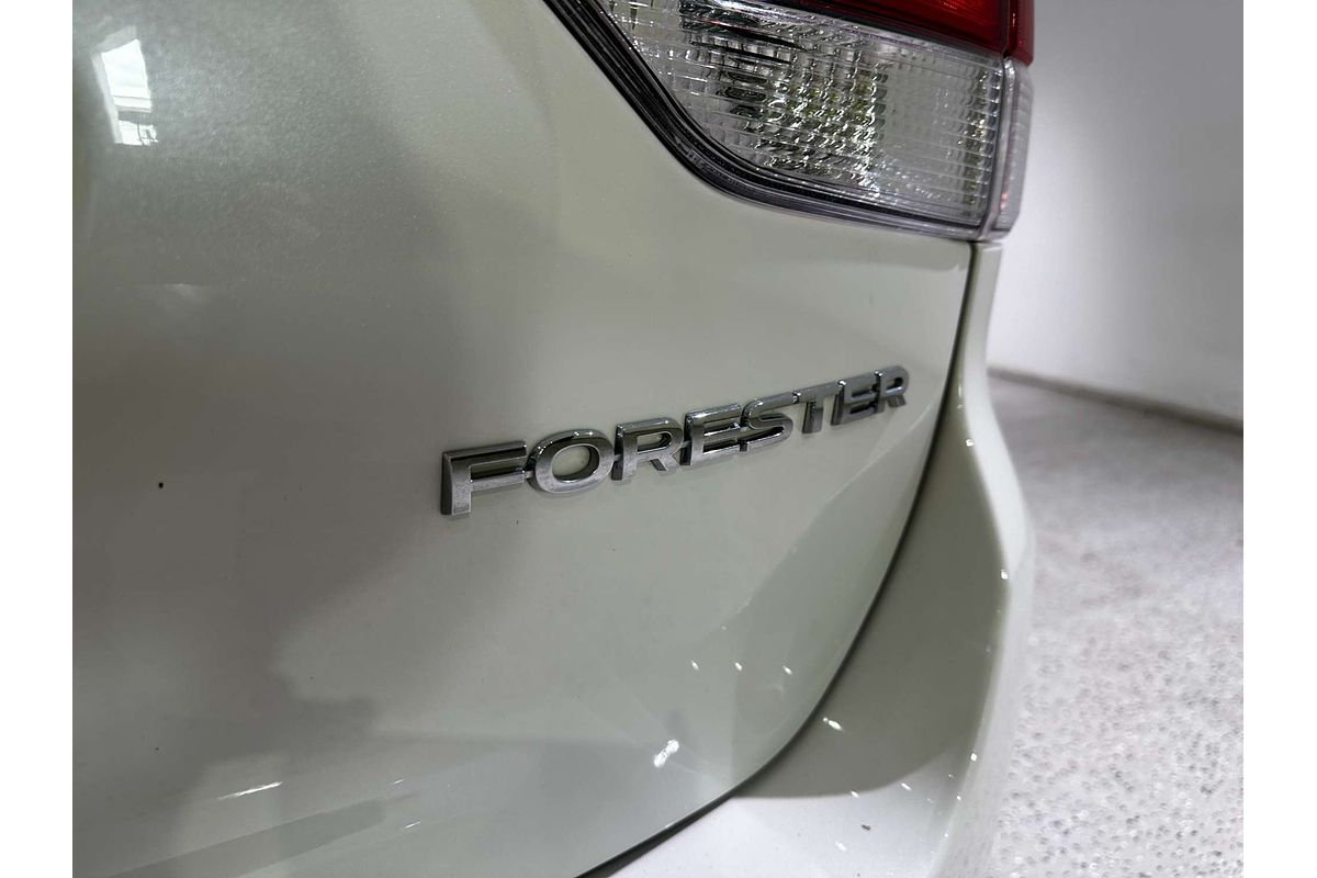 2023 Subaru Forester 2.5i S5