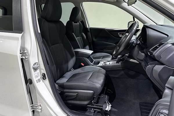 2023 Subaru Forester 2.5i S5