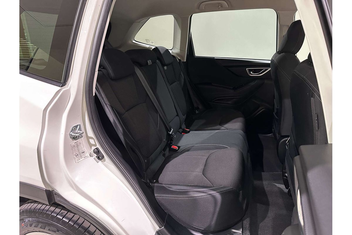 2023 Subaru Forester 2.5i S5