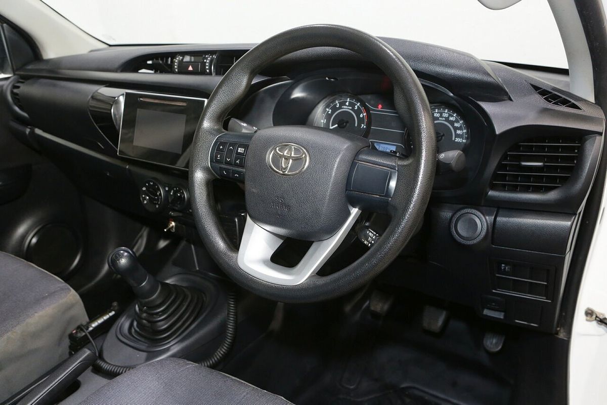 2017 Toyota Hilux Workmate TGN121R Rear Wheel Drive
