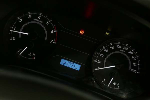 2017 Toyota Hilux Workmate TGN121R Rear Wheel Drive