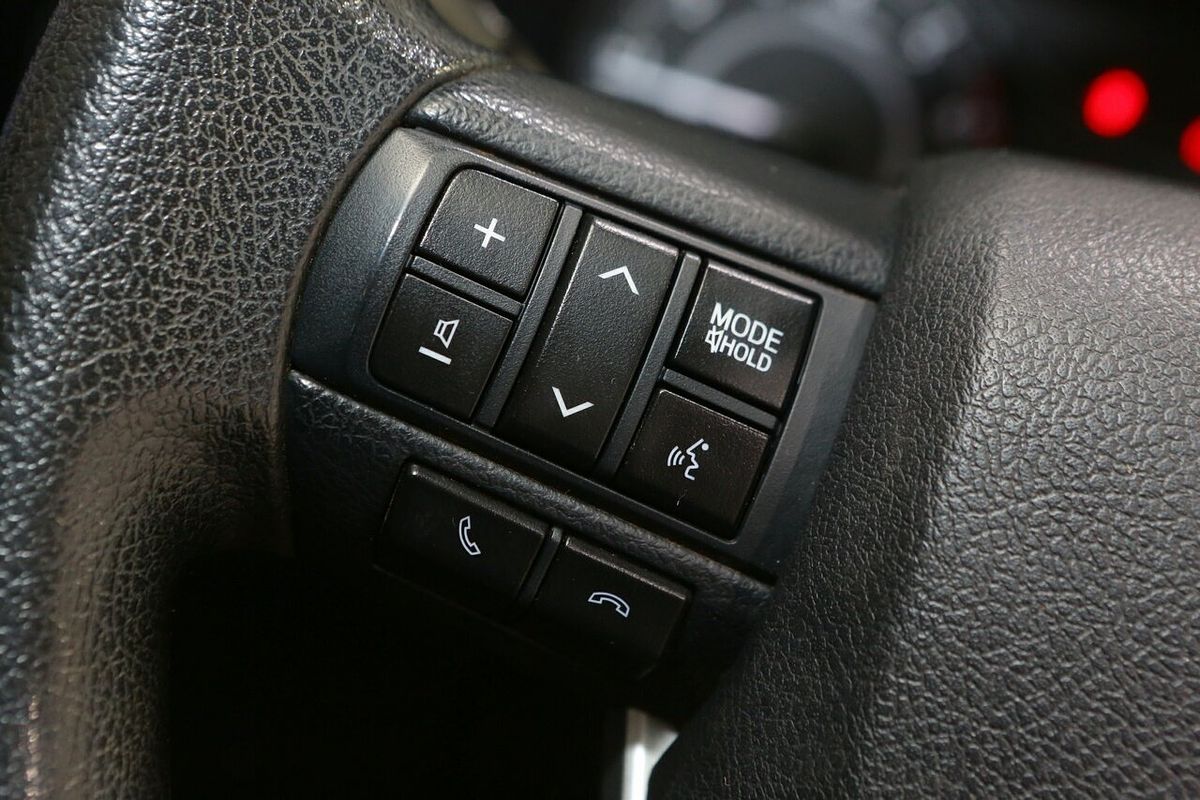 2017 Toyota Hilux Workmate TGN121R Rear Wheel Drive