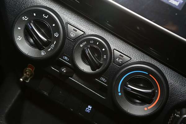 2017 Toyota Hilux Workmate TGN121R Rear Wheel Drive