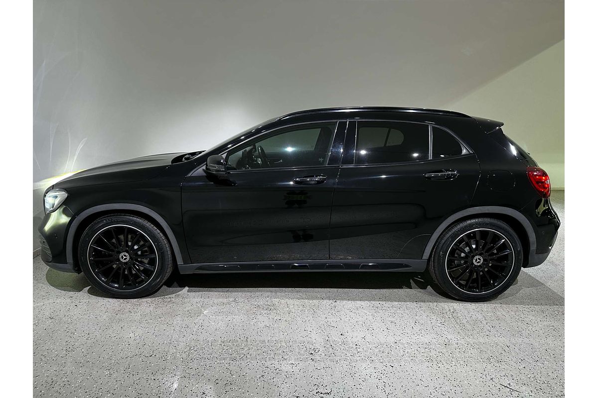 2017 Mercedes-Benz GLA-Class GLA220 d X156