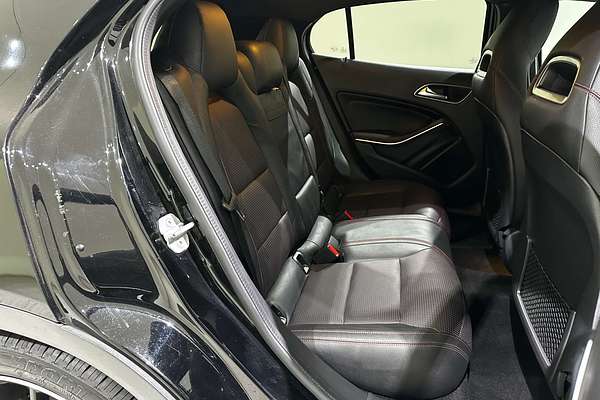 2017 Mercedes-Benz GLA-Class GLA220 d X156