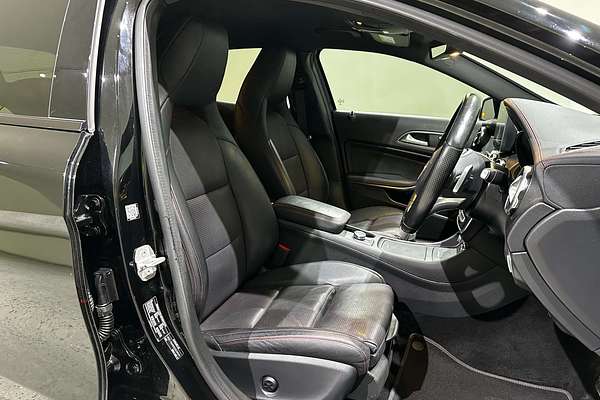 2017 Mercedes-Benz GLA-Class GLA220 d X156