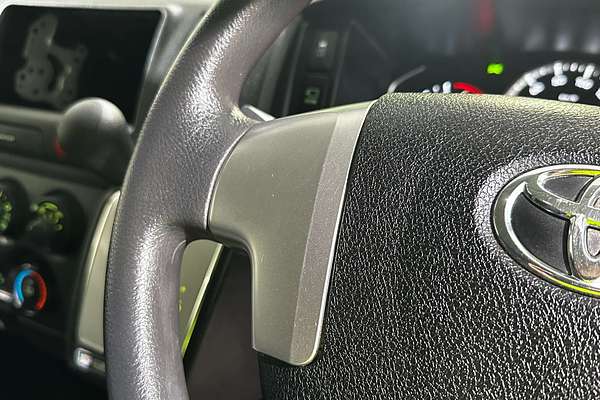 2022 Toyota Hiace GDH206V