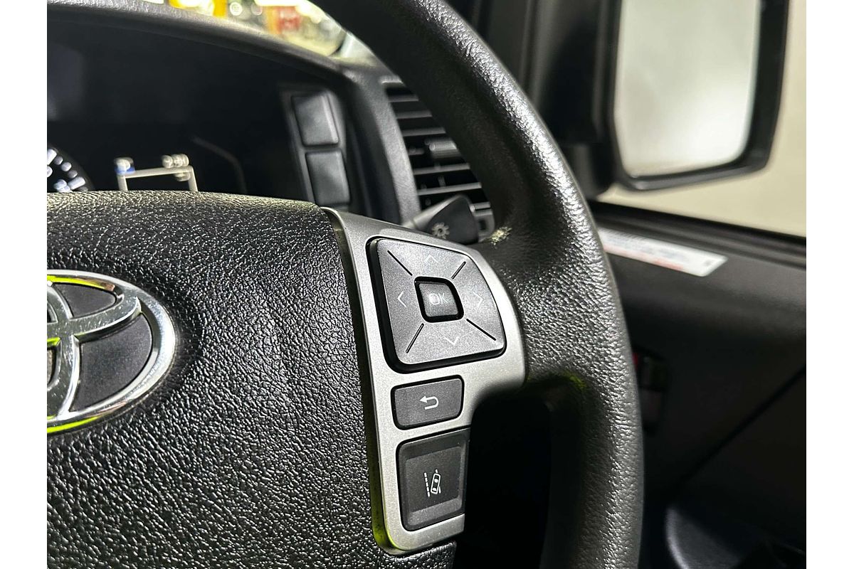 2022 Toyota Hiace GDH206V