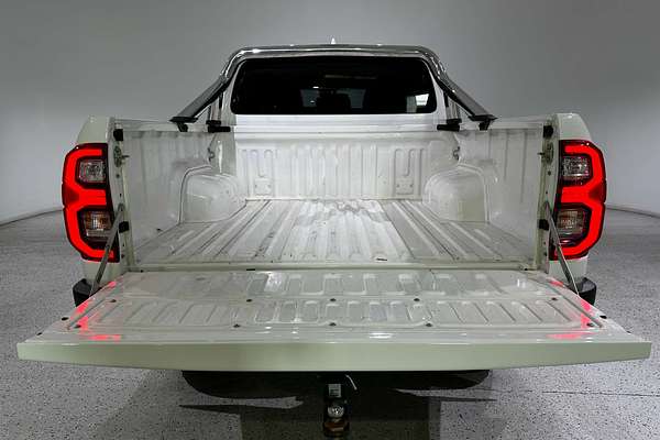 2022 Toyota Hilux SR5 GUN126R 4X4