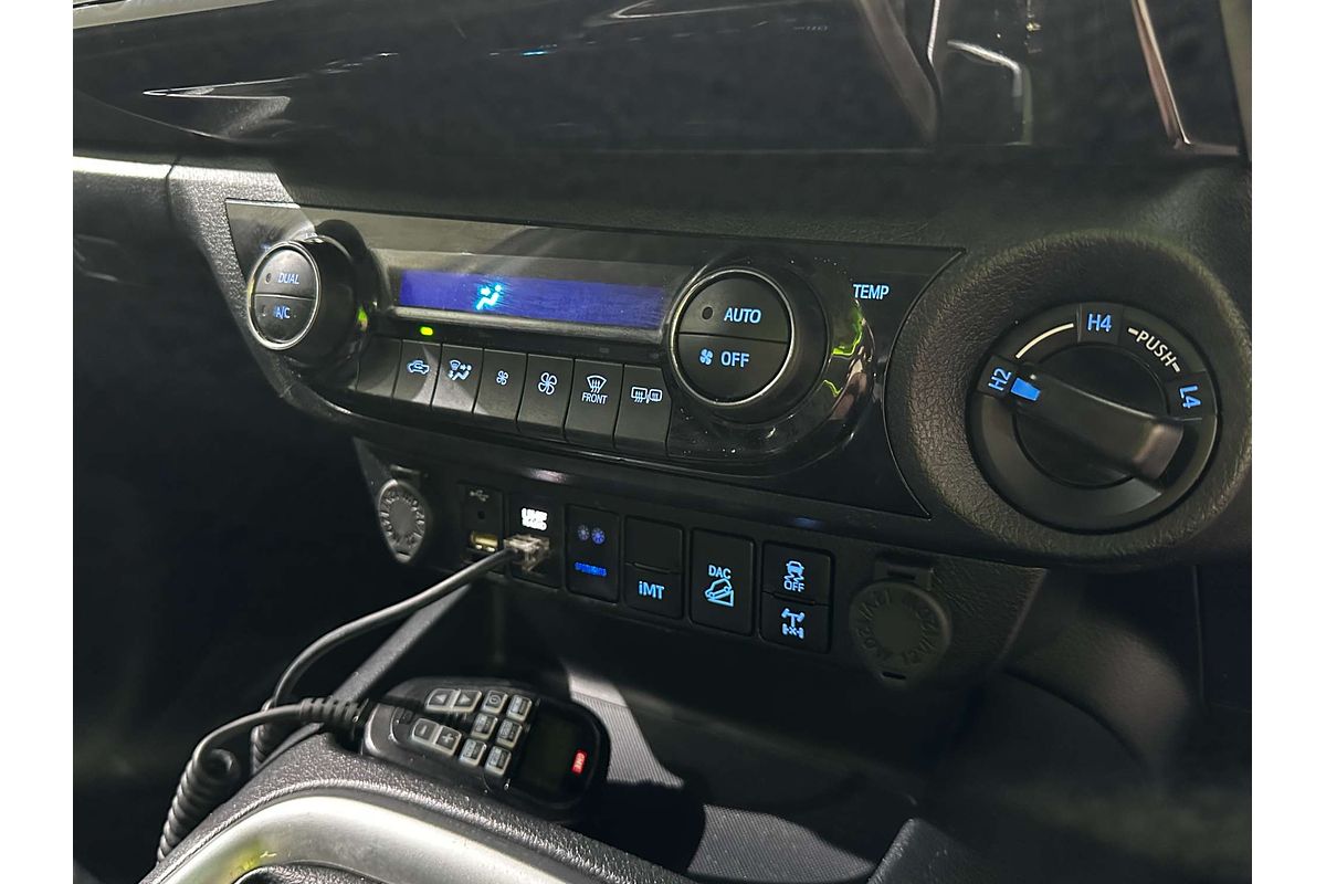 2022 Toyota Hilux SR5 GUN126R 4X4