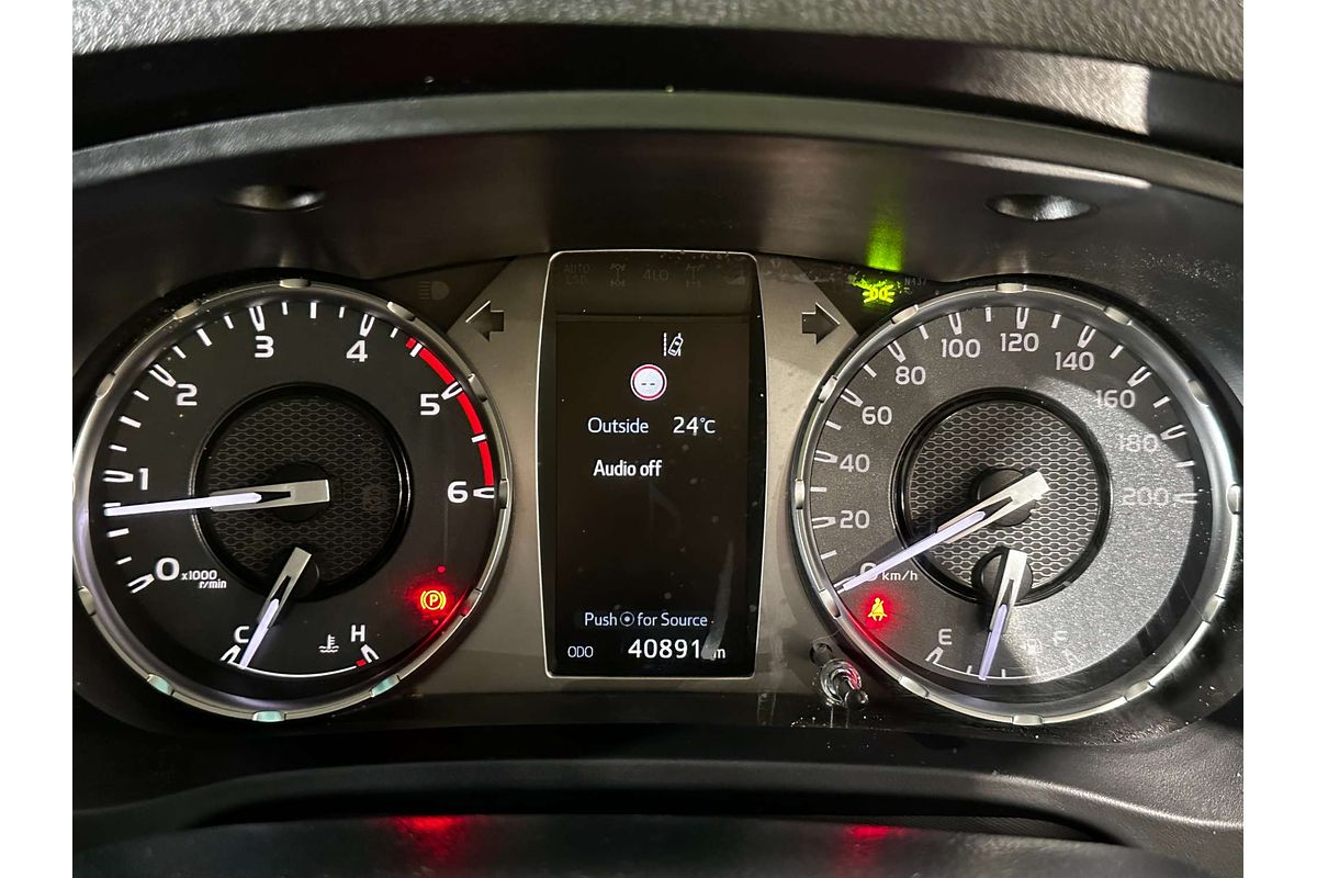 2022 Toyota Hilux SR5 GUN126R 4X4