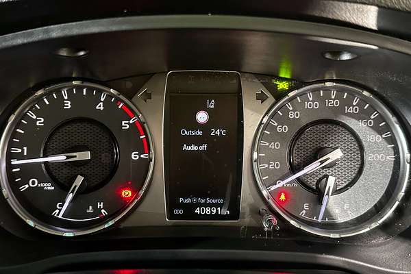 2022 Toyota Hilux SR5 GUN126R 4X4