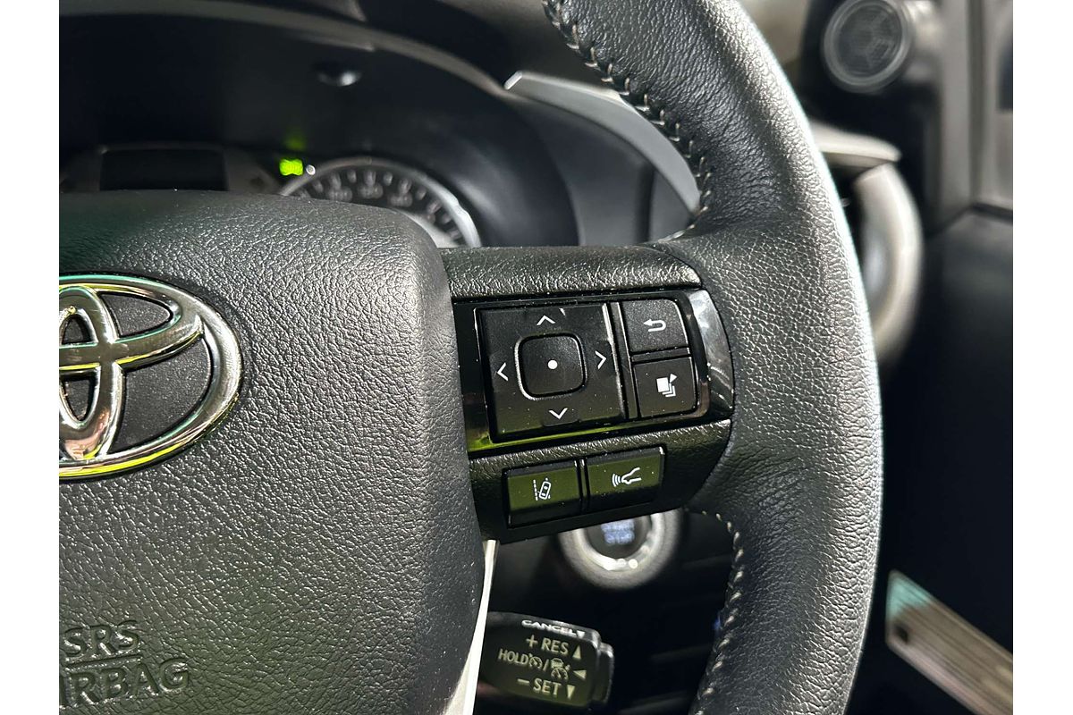 2022 Toyota Hilux SR5 GUN126R 4X4
