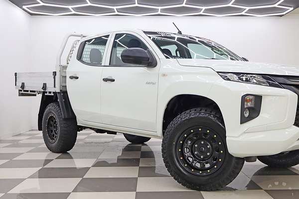 2022 Mitsubishi Triton GLX MR 4X4