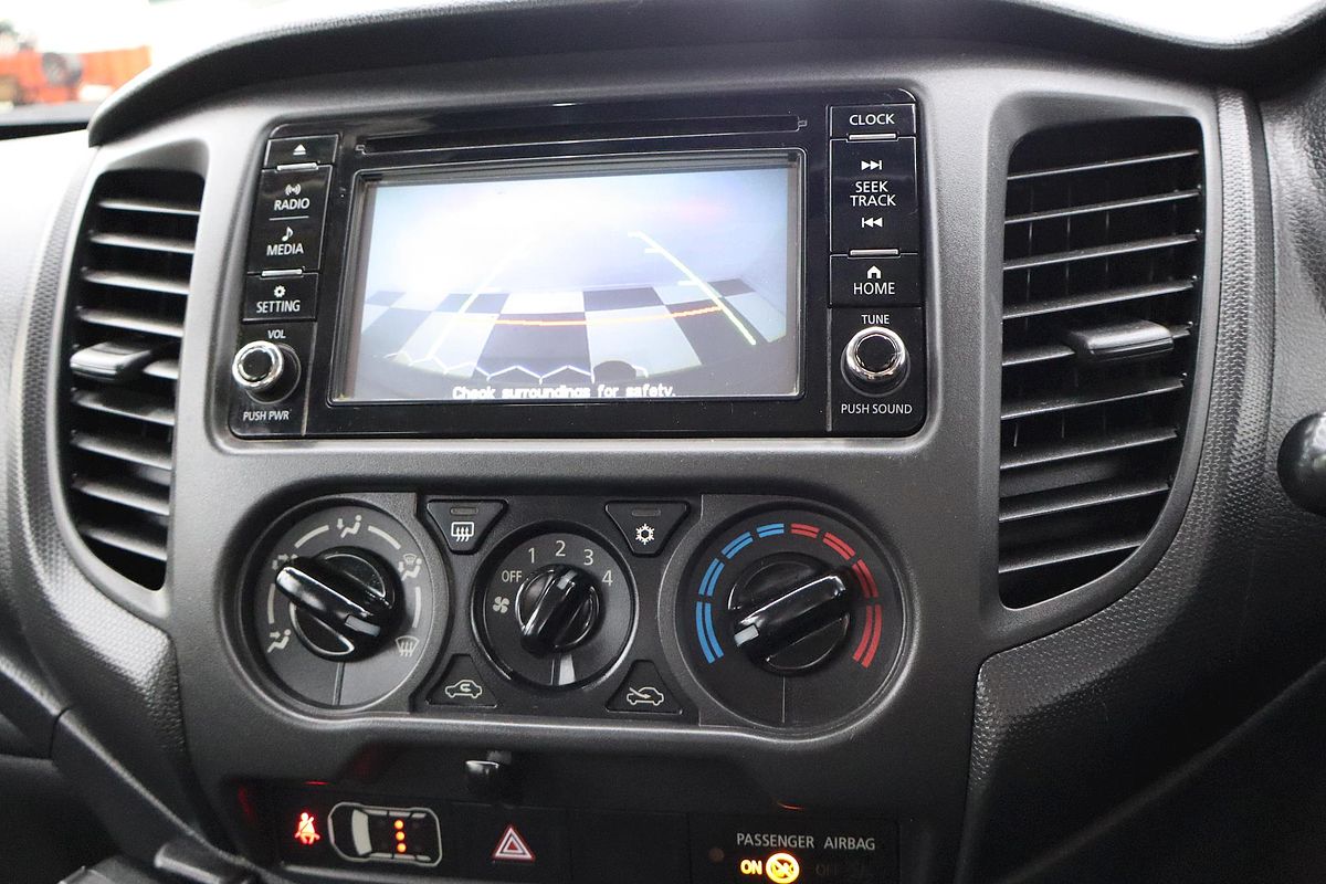 2022 Mitsubishi Triton GLX MR 4X4