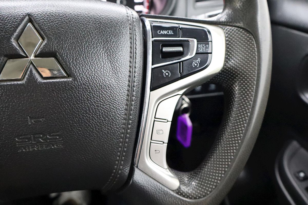 2022 Mitsubishi Triton GLX MR 4X4