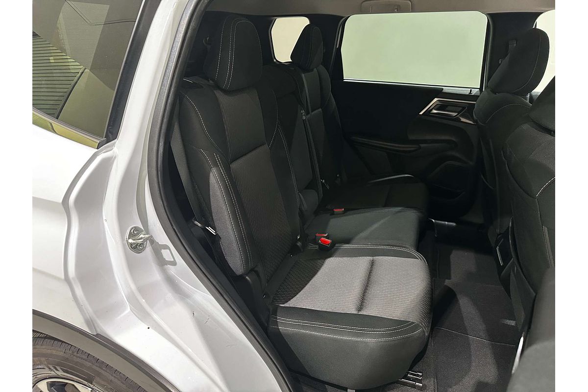 2022 Mitsubishi Outlander LS ZM