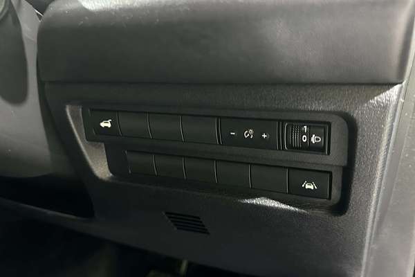 2022 Mitsubishi Outlander LS ZM