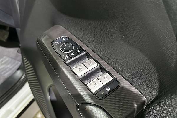 2022 Mitsubishi Outlander LS ZM