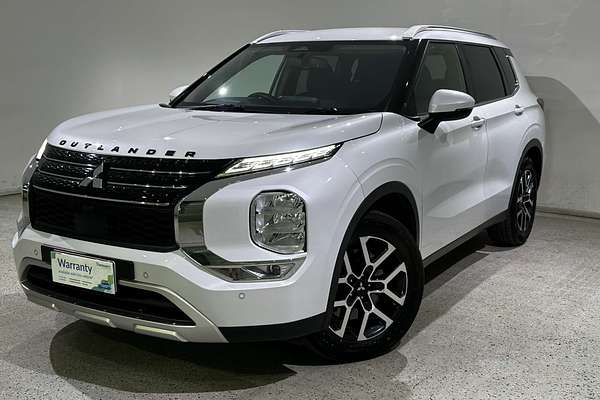 2022 Mitsubishi Outlander LS ZM