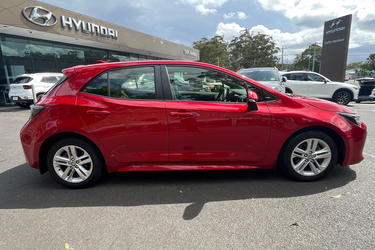 2019 Toyota Corolla Ascent Sport MZEA12R