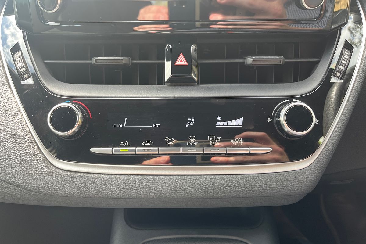 2019 Toyota Corolla Ascent Sport MZEA12R