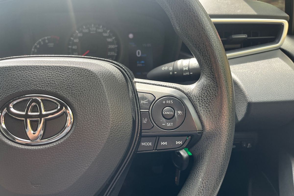 2019 Toyota Corolla Ascent Sport MZEA12R