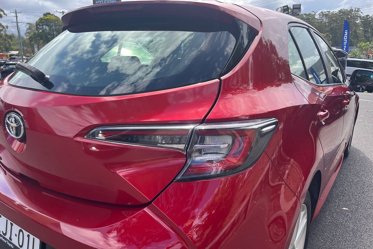 2019 Toyota Corolla Ascent Sport MZEA12R