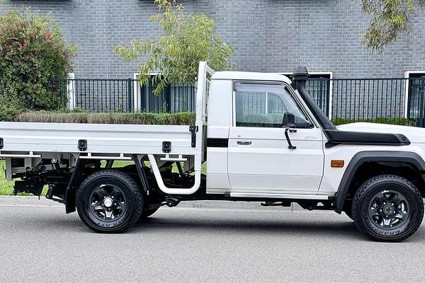 2024 Toyota Landcruiser GXL VDJL79R 4X4