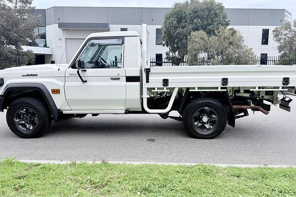 2024 Toyota Landcruiser GXL VDJL79R 4X4