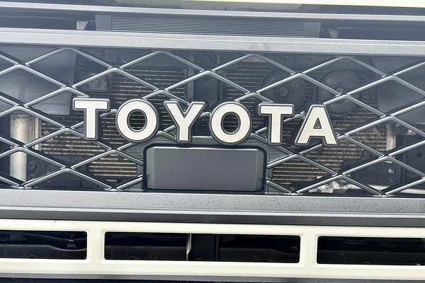 2024 Toyota Landcruiser GXL VDJL79R 4X4